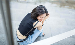 Ezoey徐佩玲每日星座运势2025年12月3日