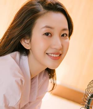 恋爱中爱撒娇，遇事却特别成熟的星座女