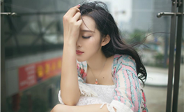 熟人面前话痨疯，生人面前秒变高冷脸的星座